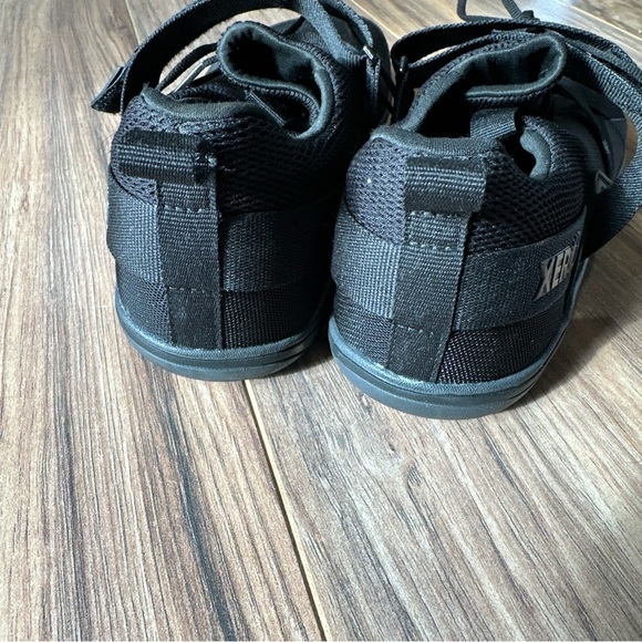 Xero Shoes Men’s Size 9.5 Forza Trainer Black Minimalist Barefoot Sneakers